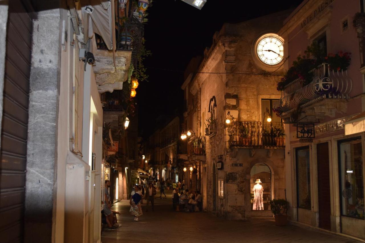 Willa Casa Amelia - Charme In Taormina Zewnętrze zdjęcie