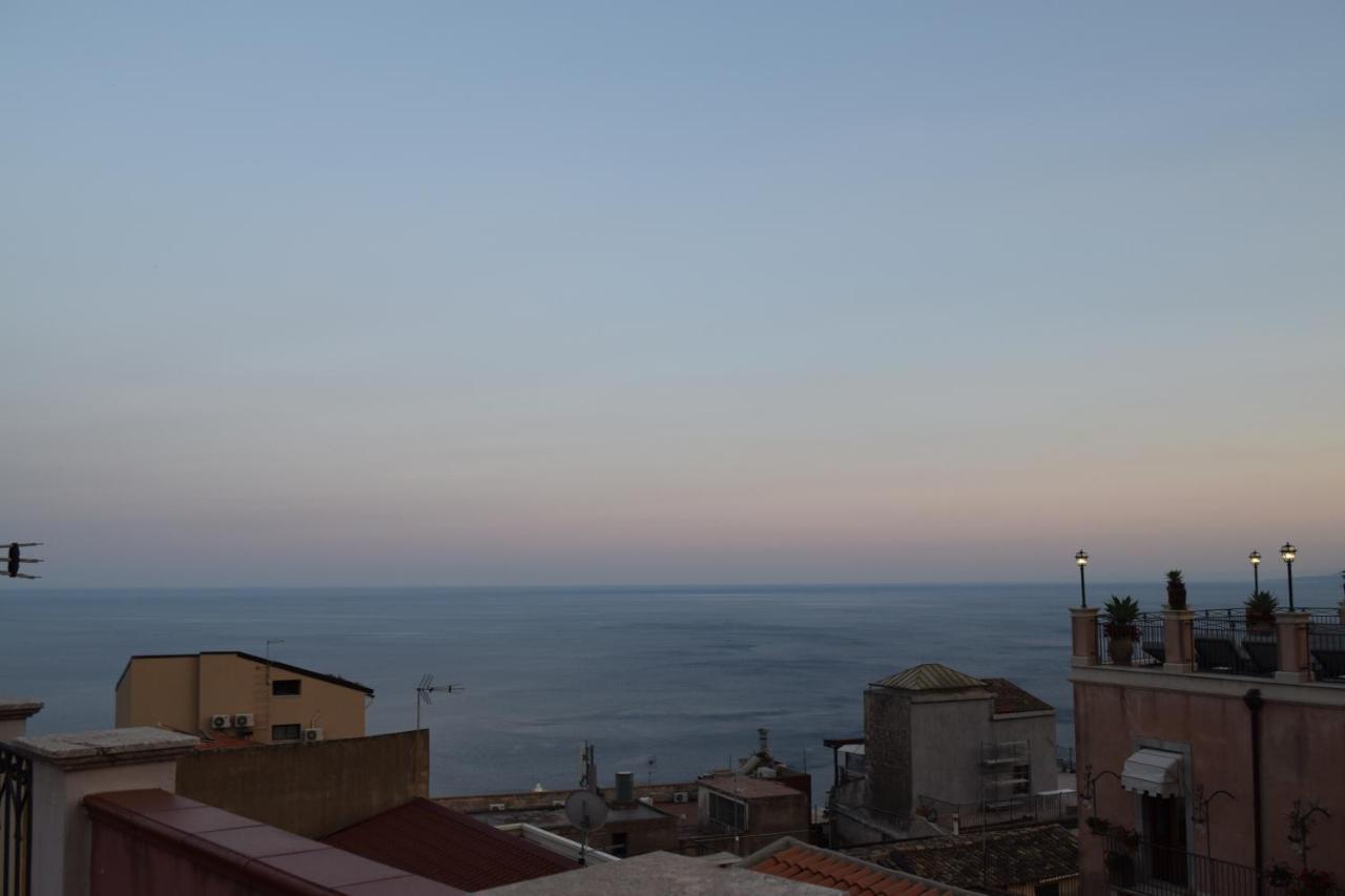 Willa Casa Amelia - Charme In Taormina Zewnętrze zdjęcie